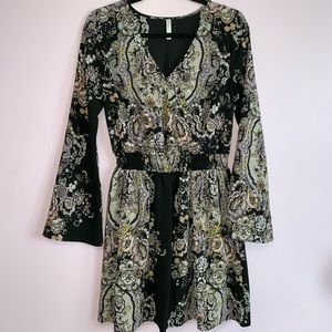 Floral Black Flare sleeve Dress